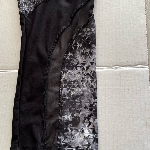 Avia Pull on Activewear Capri/Leggings Sz L - Picture 6 of 7